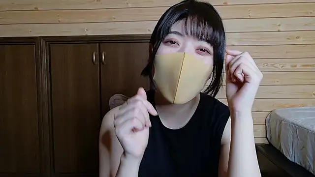 minami room online show from 07.01.26