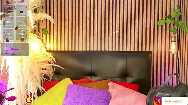 Hiddenhotcake online show from 03.10.26