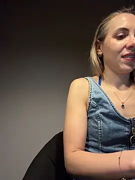 ElenaWhitmore online show from 03.10.26