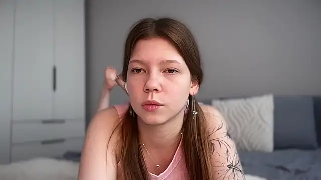 Snapshot of karalinhks chatting on 02.01.26 karalinhks online show from 02.01.26