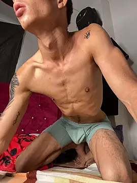 Zeus Bigcock21 online show from 01.13.26