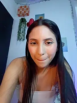 FrierenHot online show from 03.04.26