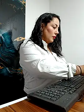 roousehoney online show from 01.07.26