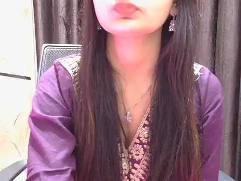 Snapshot of sweet_riyaaa chatting on 02.24.26 sweet riyaaa online show from 02.24.26