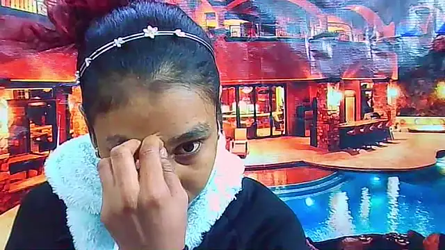 Snapshot of IndianSexyButt chatting on 06.14.26 IndianSexyButt online show from 06.14.26