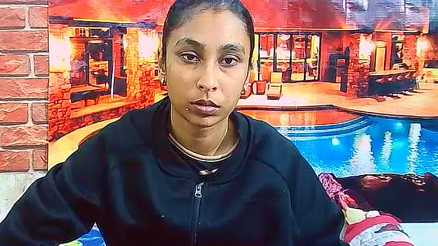 Snapshot of IndianSexyButt chatting on 06.15.26 IndianSexyButt online show from 06.15.26