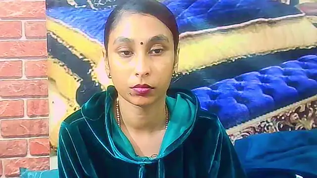 Snapshot of IndianSexyButt chatting on 06.18.26 IndianSexyButt online show from 06.18.26