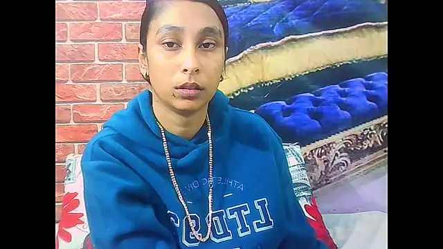Snapshot of IndianSexyButt chatting on 06.22.26 IndianSexyButt online show from 06.22.26