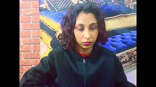 Snapshot of IndianSexyButt chatting on 07.16.26 IndianSexyButt online show from 07.16.26