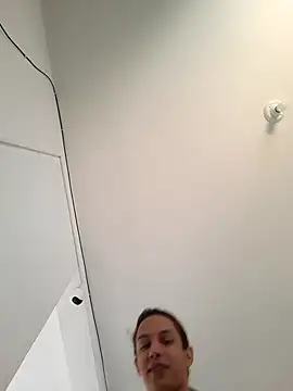 ofjuliaa online show from 01.13.26