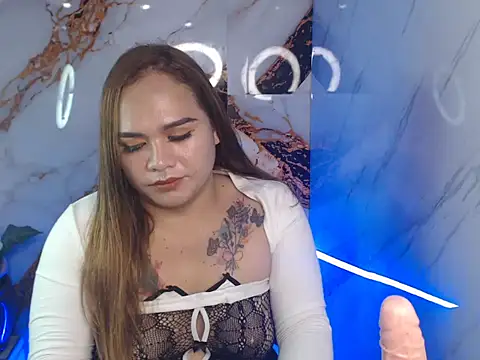 Snapshot of Amara_101_ chatting on 01.15.26 Amara 101 online show from 01.15.26