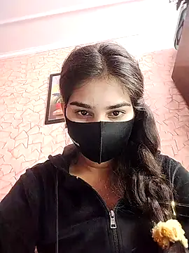 Snapshot of babydoll7172 chatting on 01.10.26 babydoll7172 online show from 01.10.26