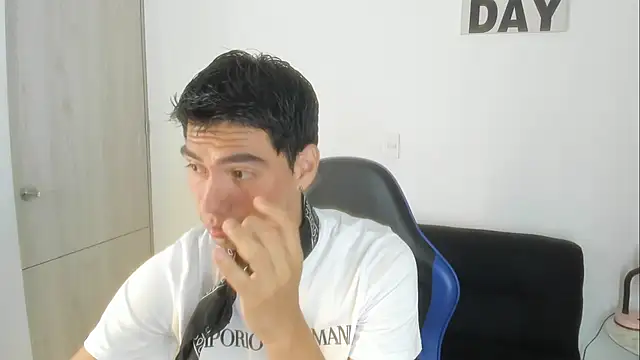 Snapshot of JAAMESSBROWN chatting on 02.21.26 JAAMESSBROWN online show from 02.21.26