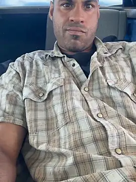 Snapshot of ZF-Athlete chatting on 02.03.26 ZF-Athlete online show from 02.03.26