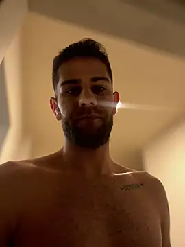 Snapshot of Dyn29 chatting on 01.06.26 Dyn29 online show from 01.06.26