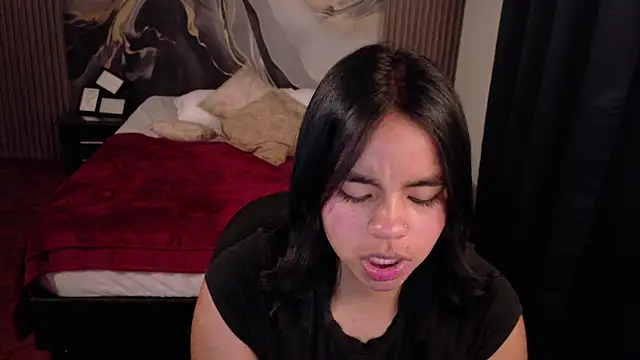 SofiaMante  online show from 05.13.26