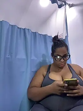 Snapshot of NataliaMillers chatting on 07.18.26 NataliaMillers online show from 07.18.26