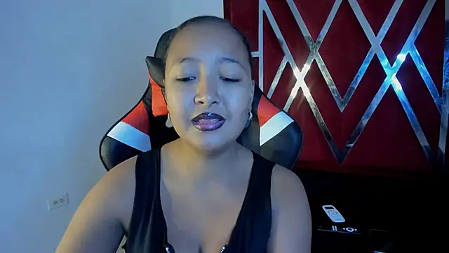 Snapshot of sweetdesireasm chatting on 02.03.26 sweetdesireasm online show from 02.03.26