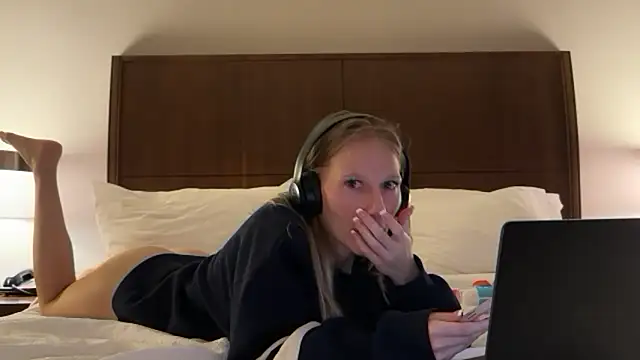 mysunidreamss online show from 03.28.26