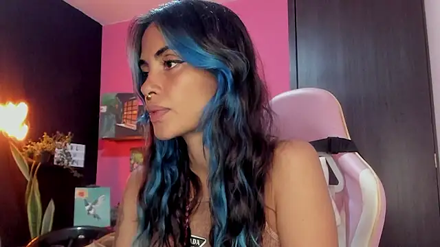 azula lillet online show from 02.14.26