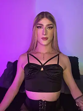 Snapshot of Alana_Stone chatting on 02.11.26 Alana Stone online show from 02.11.26