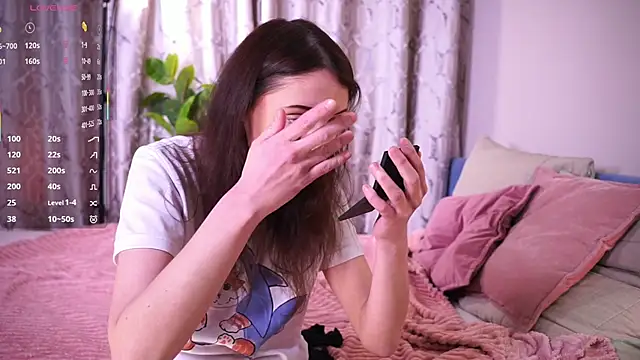 Snapshot of Ruby_blossom_ chatting on 02.06.26 Ruby blossom online show from 02.06.26