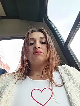 Alejandra N online show from 05.21.26