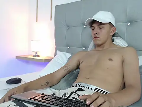 johnny blake  online show from 02.11.26