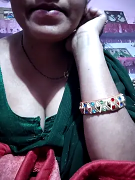 Nilam cute online show from 02.28.26