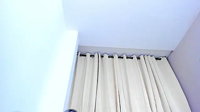 Britney Cortez online show from 06.11.26