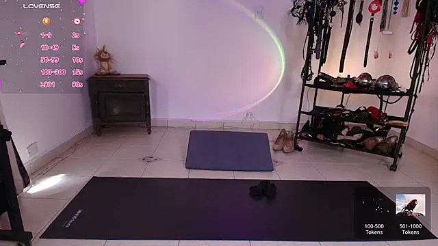 ariannaconnor  online show from 05.26.26