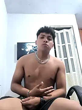 VersedChip online show from 03.05.26