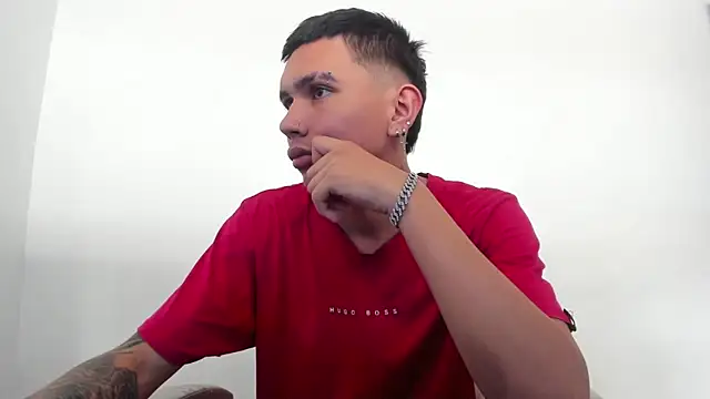 Scook Gray  online show from 03.25.26