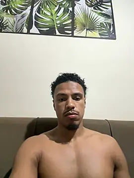 Snapshot of LorenzoBlack27 chatting on 06.23.26 LorenzoBlack27 online show from 06.23.26