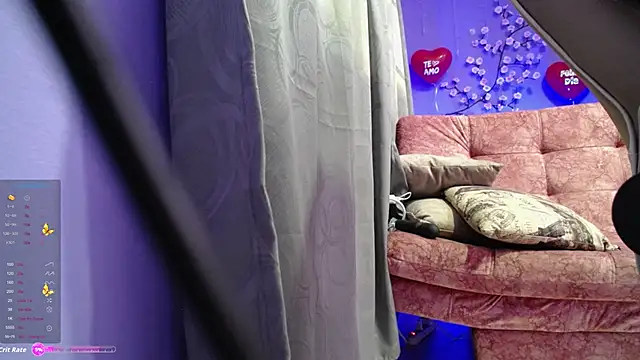 FoxySmile online show from 02.28.26