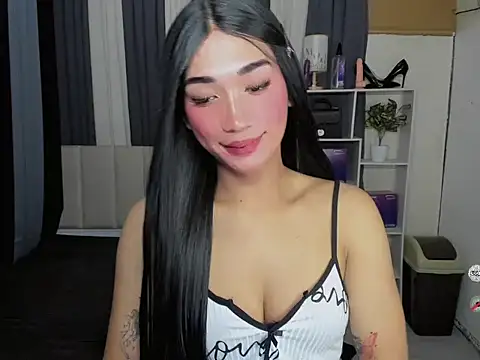 FyangFoxx online show from 05.14.26