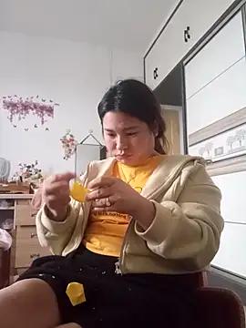 Minaa2x online show from 04.07.26