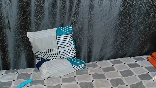 Snapshot of Amanda_April chatting on 02.13.26 Amanda April online show from 02.13.26