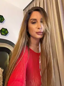 Snapshot of LucyBridgette chatting on 06.02.26 LucyBridgette online show from 06.02.26