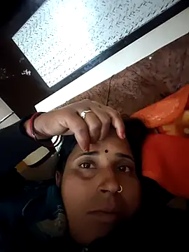 Snapshot of Reena_lodha chatting on 02.14.26 Reena lodha online show from 02.14.26