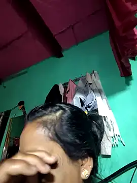 Snapshot of Reena_lodha chatting on 02.27.26 Reena lodha online show from 02.27.26