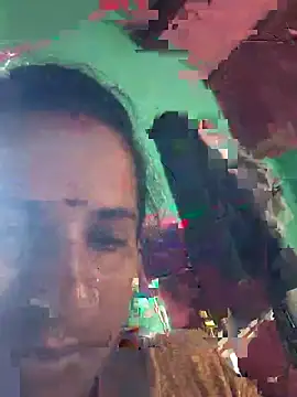 Snapshot of Reena_lodha chatting on 02.28.26 Reena lodha online show from 02.28.26