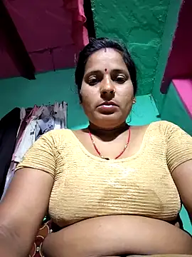 Snapshot of Reena_lodha chatting on 02.28.26 Reena lodha online show from 02.28.26