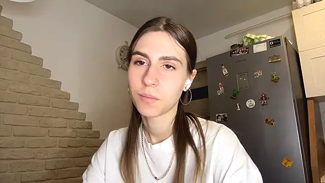 ElsieKuhlmann online show from 04.18.26