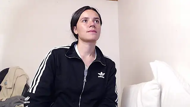 Shanel Lozano online show from 04.05.26