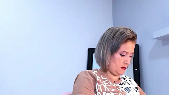 Snapshot of Hadde_multisquirt chatting on 02.10.26 Hadde multisquirt online show from 02.10.26