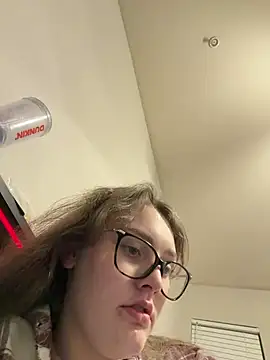 julia4thewin online show from 02.22.26