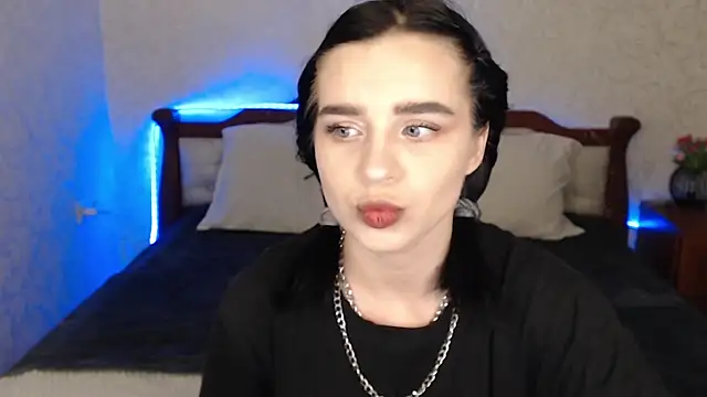 ShyyMariaa online show from 01.15.26