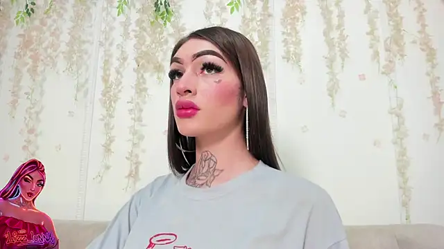 lizz lunna online show from 04.07.26