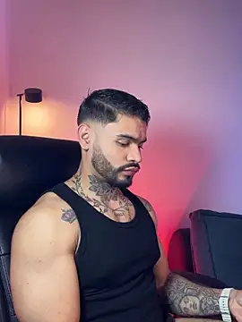 thiago ferrari  online show from 03.18.26